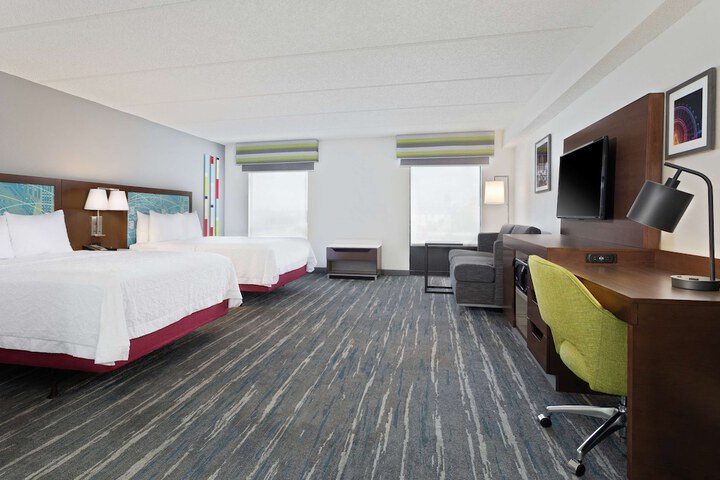 Hampton Inn & Suites Orlando Intl Dr N