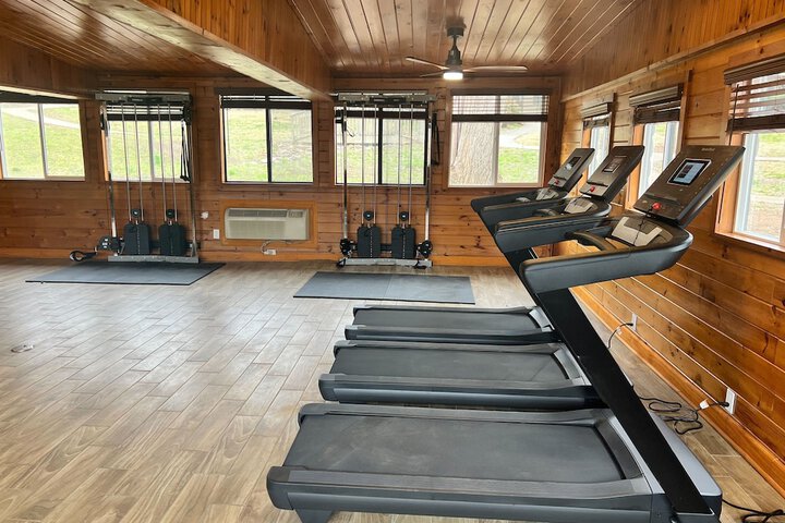 Tremont Lodge & Resort