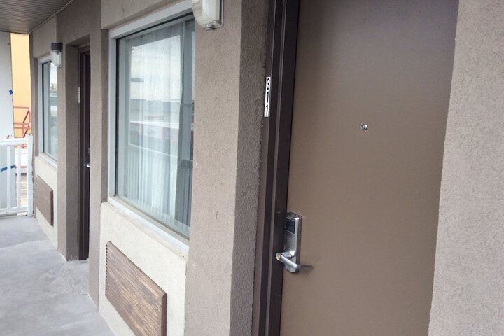Hotel 5 of 24