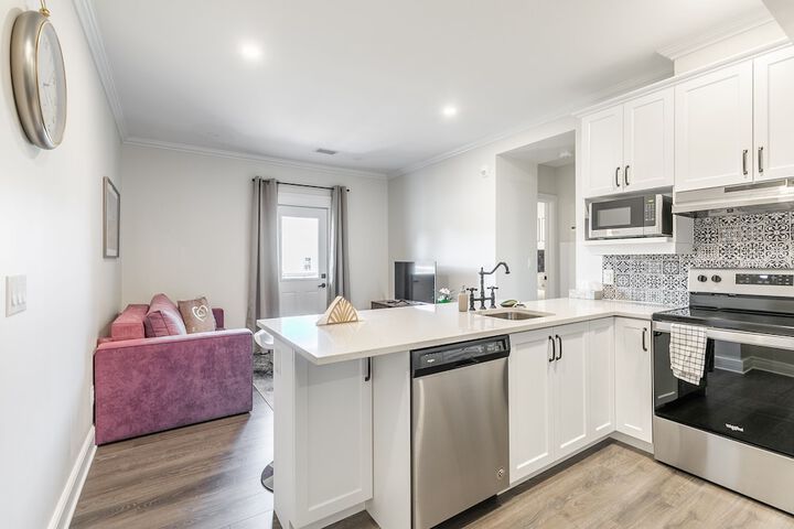 GLOBALSTAY. Luxury Rideau Apartments
