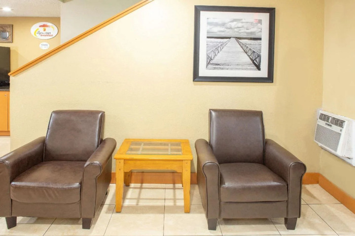 SUPER 8 BY WYNDHAM PANAMA CITY