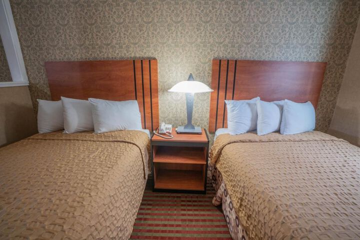 Room 19 of 31