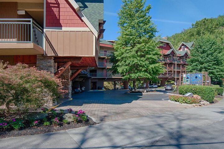 Hotel 3 of 42