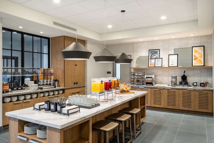 Homewood Suites by Hilton Toledo Downtown