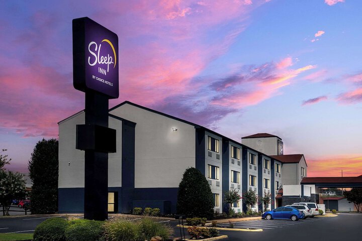 Hotel 4 of 28