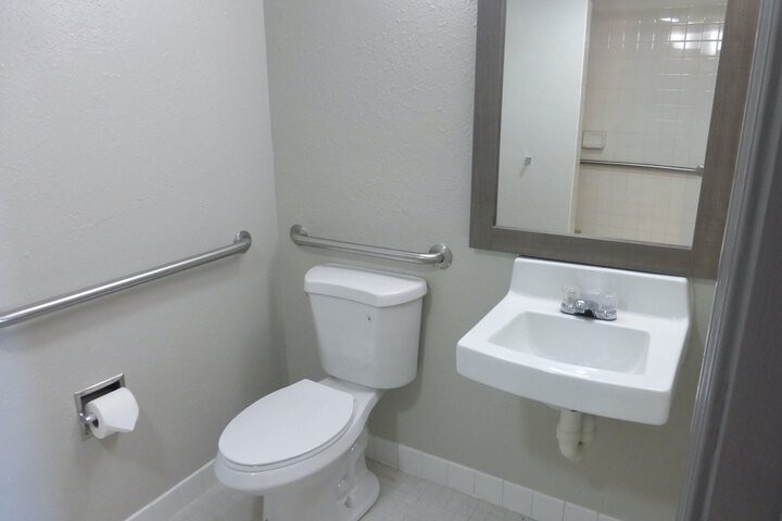 Room 15 of 21