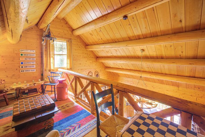 Andover Cabin Retreat w / Hot Tub & Fireplace!