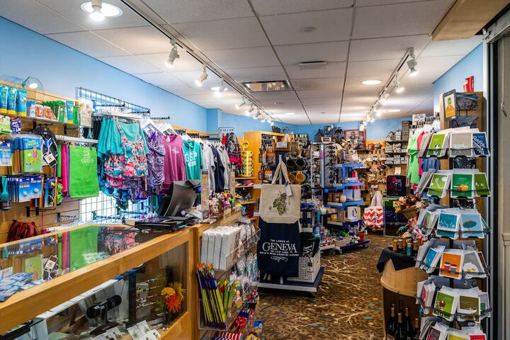 Gift Shop 59 of 73