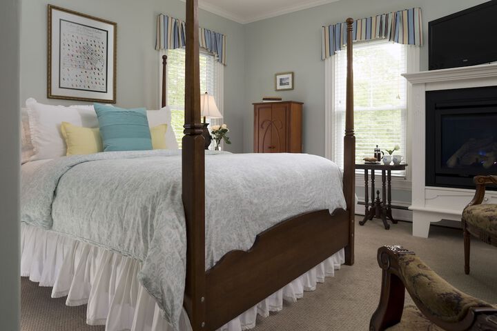 Brewster House Bed & Breakfast