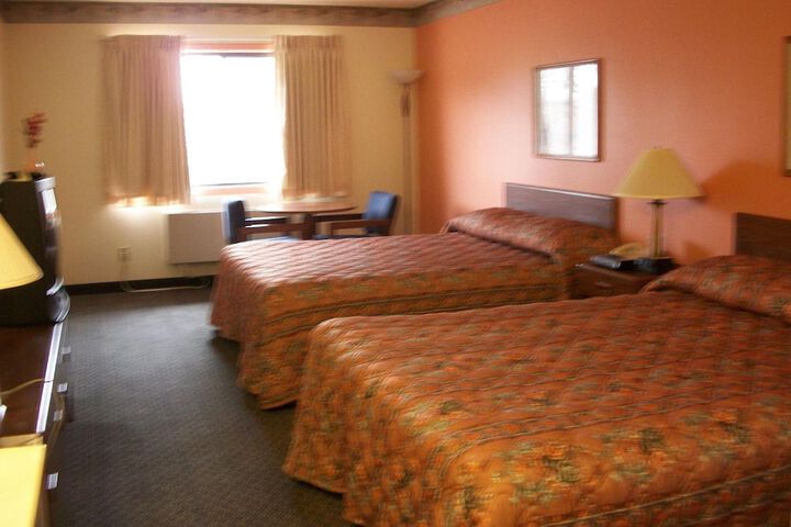 Room 26 of 33