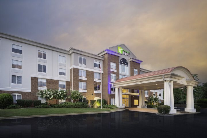 Hotel 6 of 79
