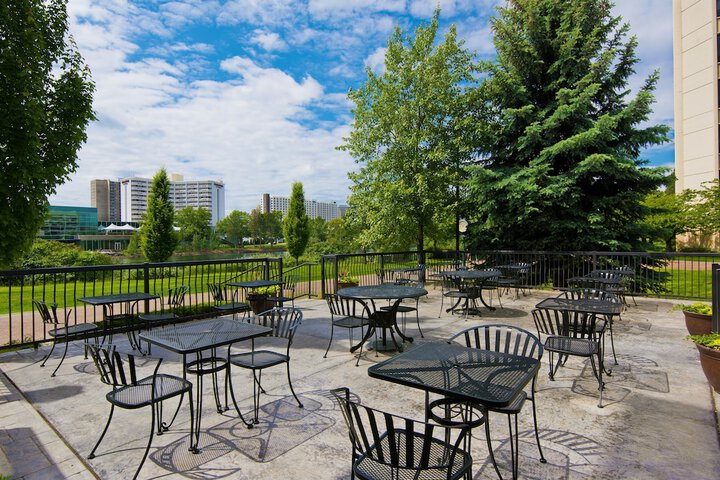Terrace/Patio 57 of 58