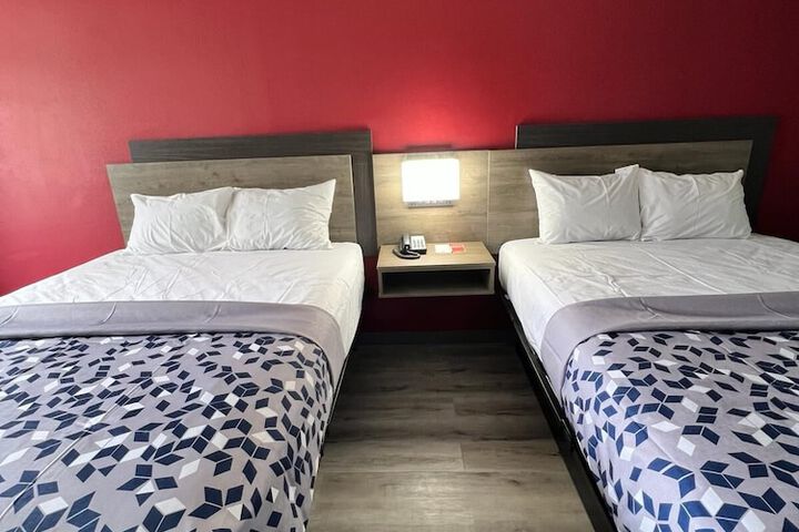 Room 39 of 53