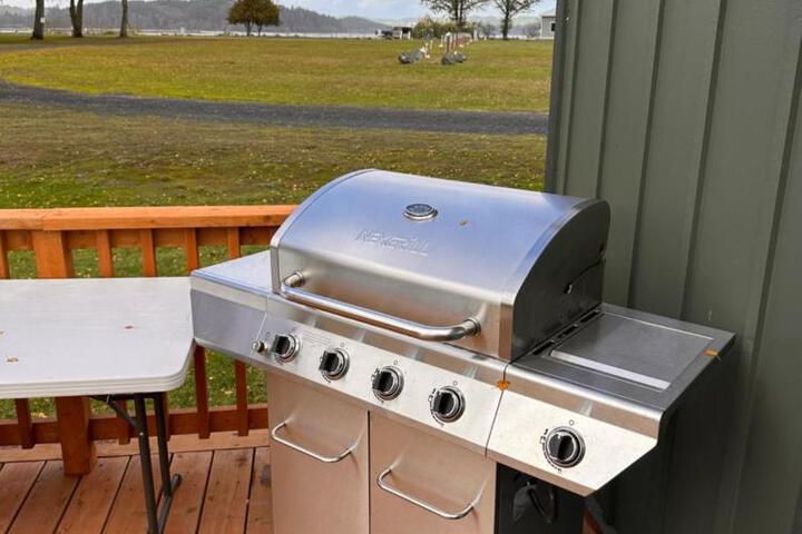 Willapa Bay House (dot) Com