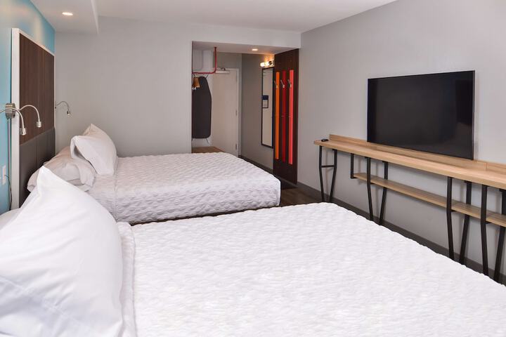 Room 18 of 40
