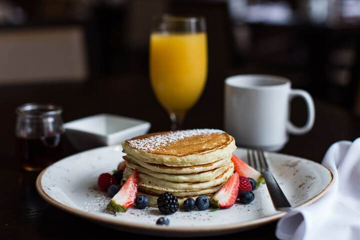 Breakfast/Coffee Service 66 of 93