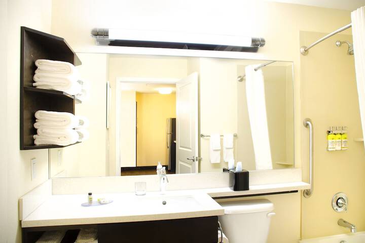 Room 17 of 21