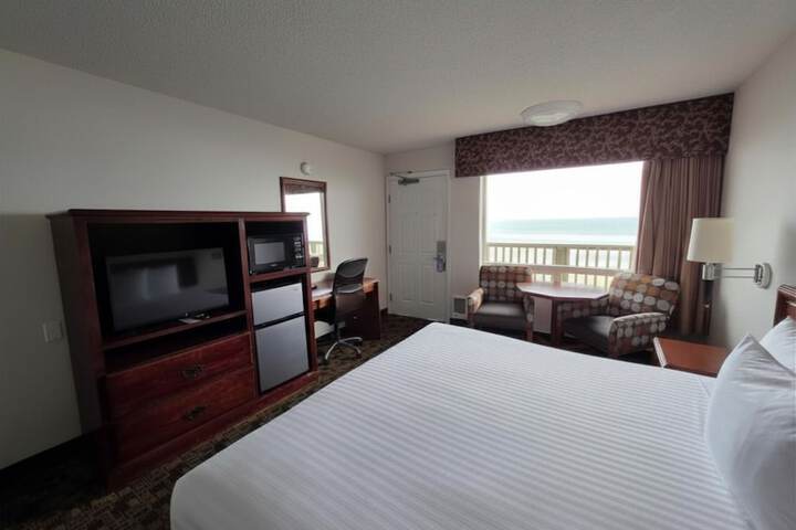 Seagrass Oceanfront Inn
