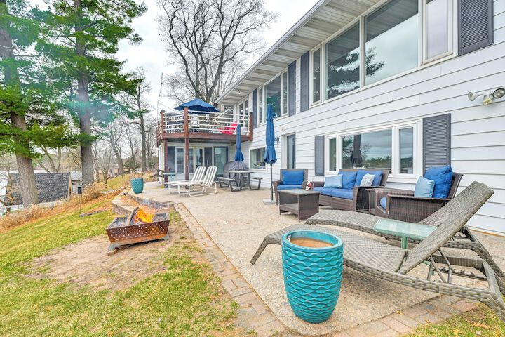 Dock Deck & View: Lakefront Chippewa Falls Studio