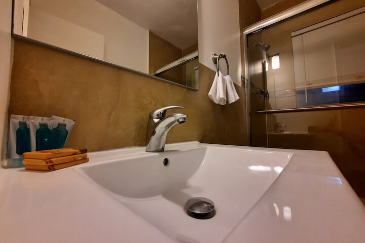Room 14 of 31