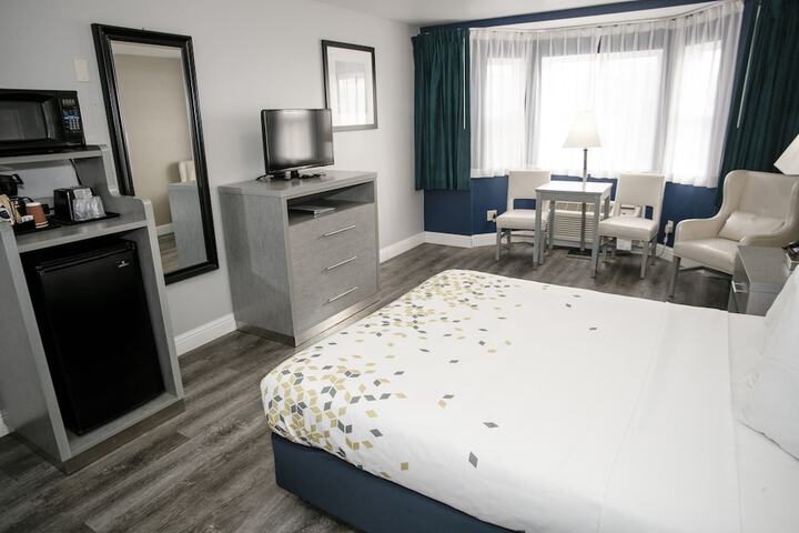 Room 18 of 39