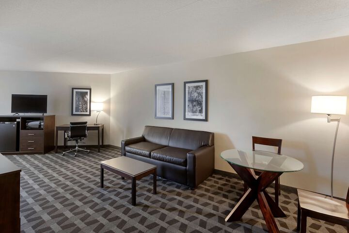 Room 30 of 44