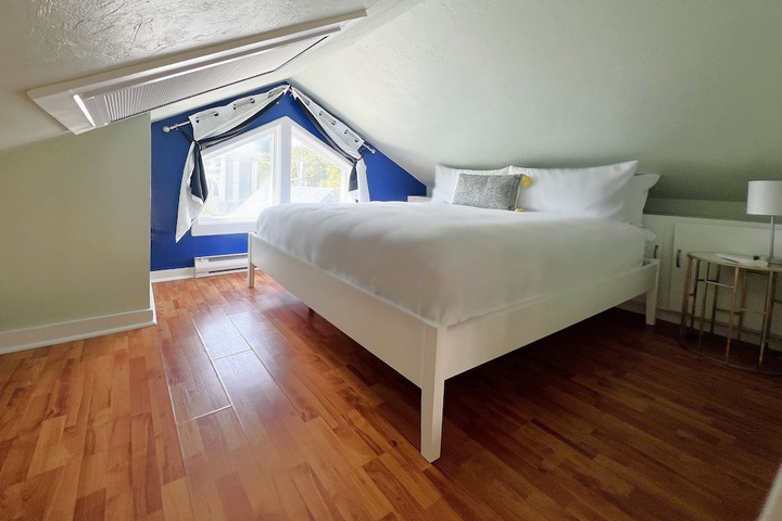 Room 15 of 80