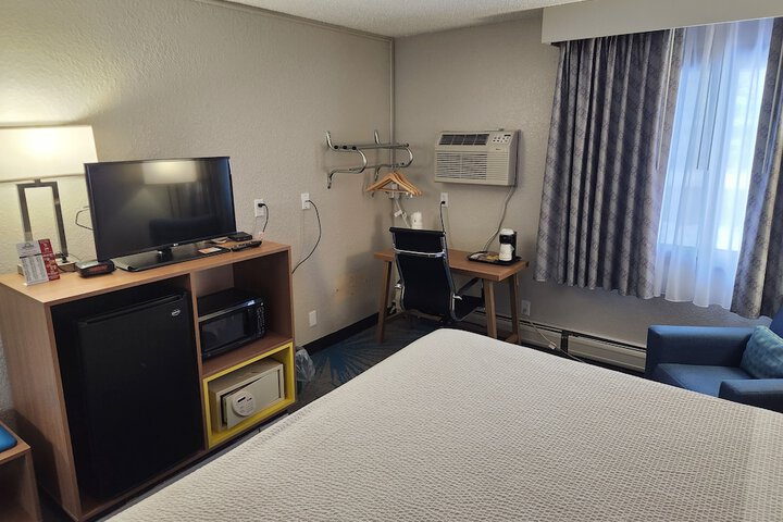 Room 13 of 49
