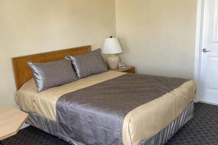 Room 15 of 43