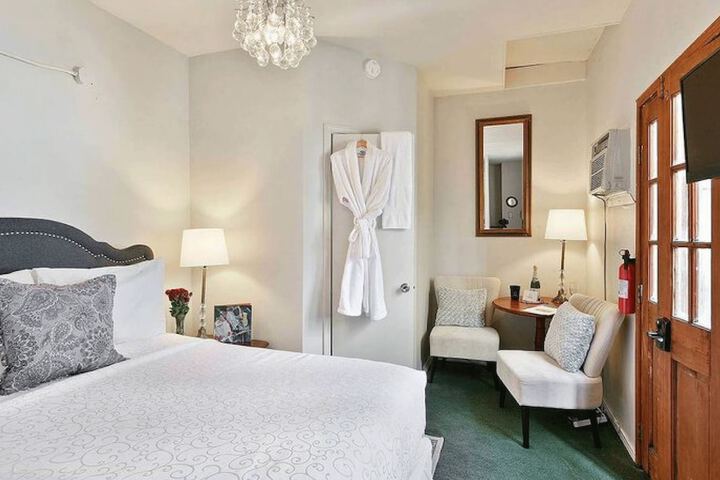 Room 45 of 65