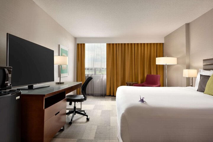 Room 12 of 51