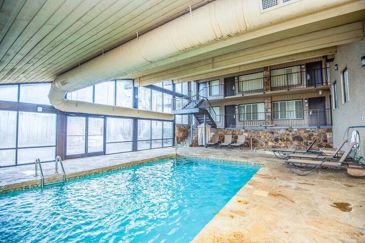 Tremont Lodge & Resort