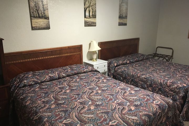 Room 37 of 41