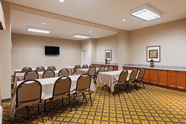 Candlewood Suites Deer Park TX by IHG