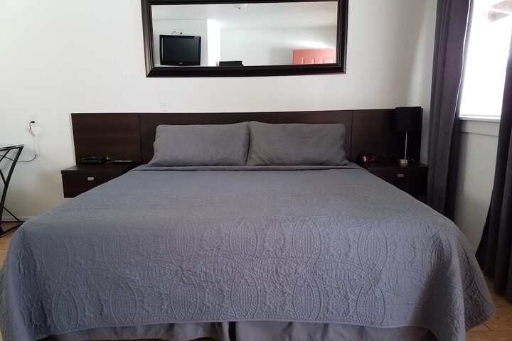 Room 54 of 86