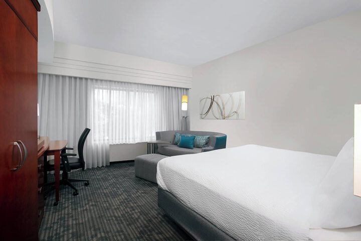 Room 12 of 35