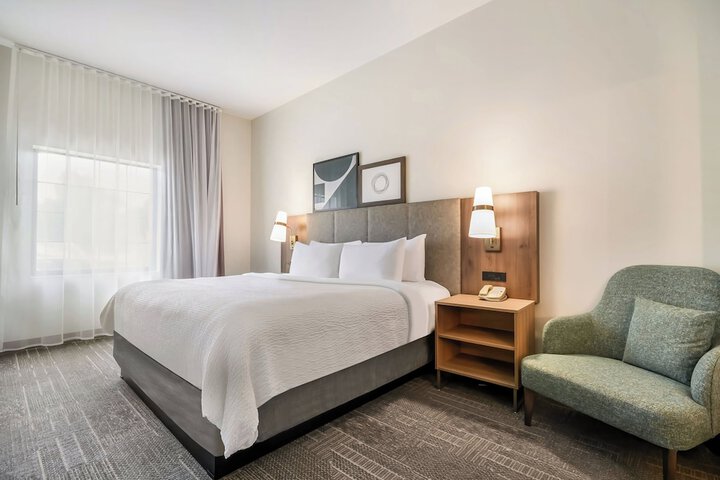 Staybridge Suites Toledo - Maumee by IHG