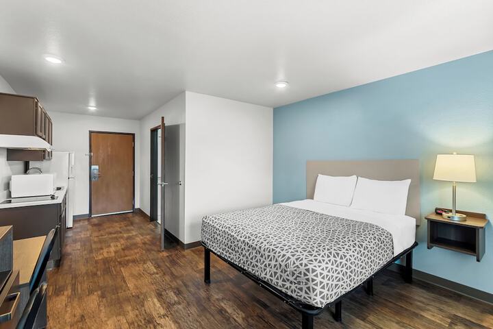 Room 26 of 42