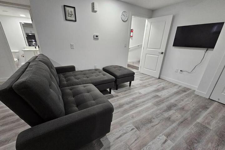 Entire guest basement suite in Cochrane AB