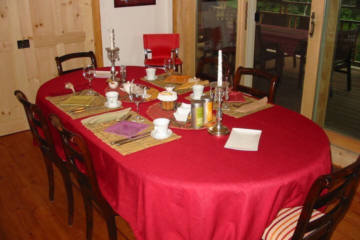 Dining 34 of 50