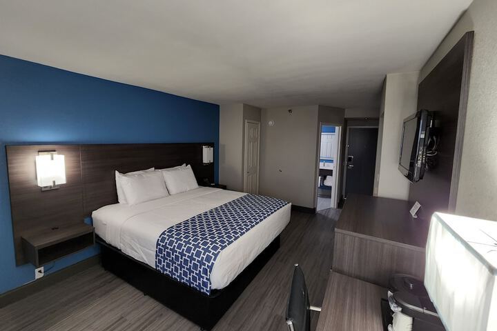 La Quinta Inn & Suites by Wyndham Houston Stafford Sugarland
