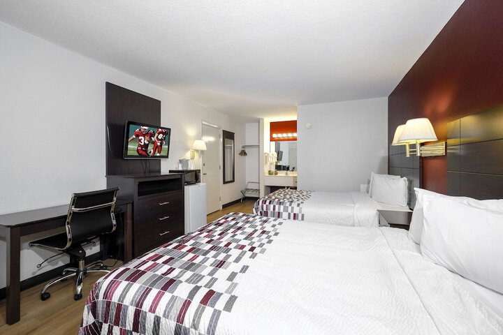 Room 34 of 38