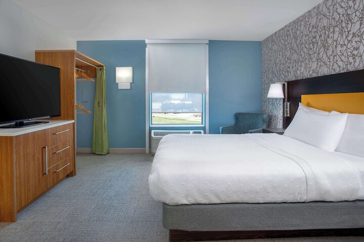 Room 18 of 36
