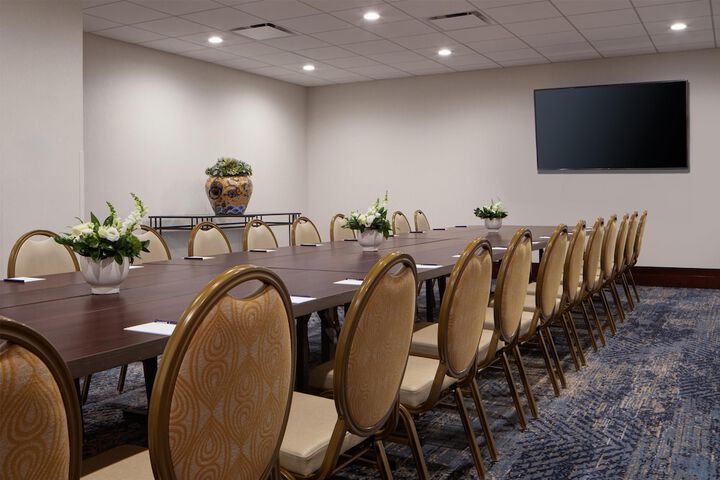 Amway Grand Plaza Curio Collection by Hilton
