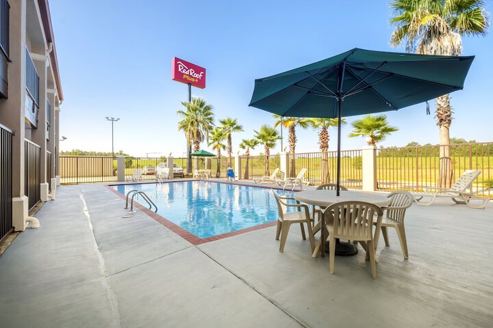 Red Roof Inn PLUS+ Hammond