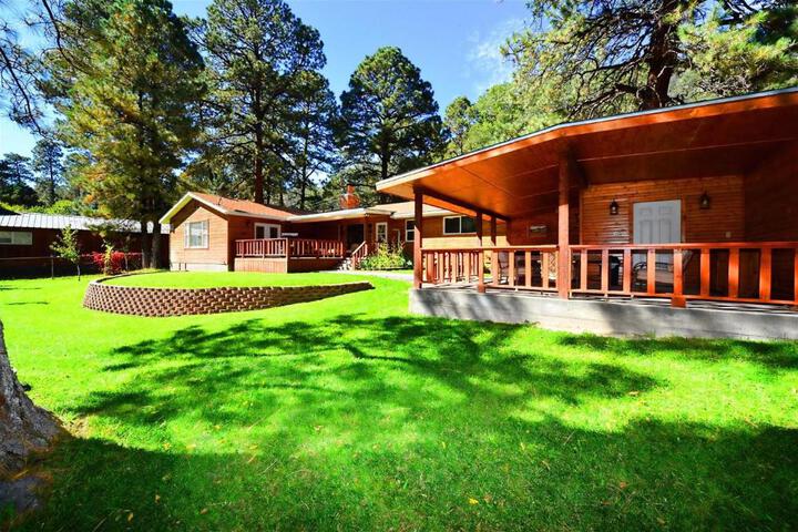 Rivers Edge Cabin