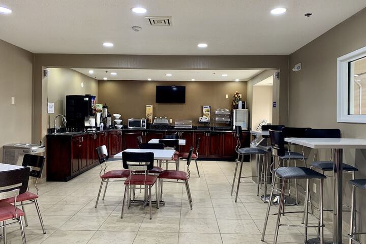 Microtel Inn & Suites by Wyndham Charleston WV