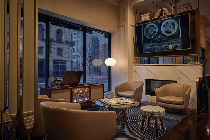 Hotel Interior 7 of 69