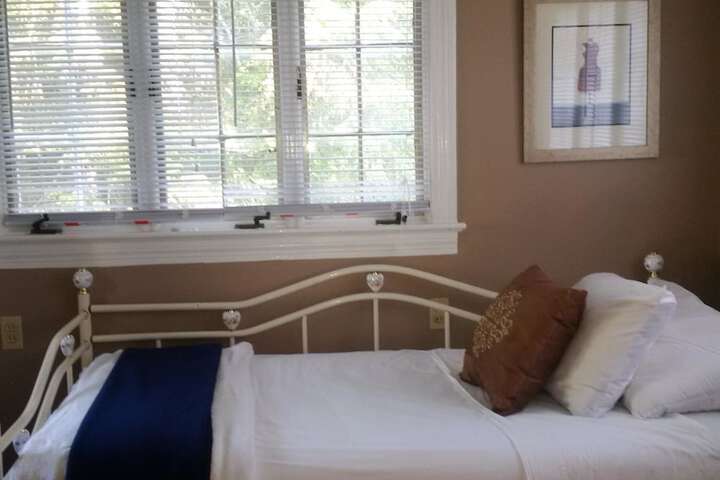 Room 20 of 24