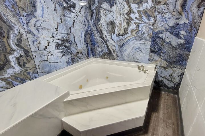 Hot Tub 71 of 71